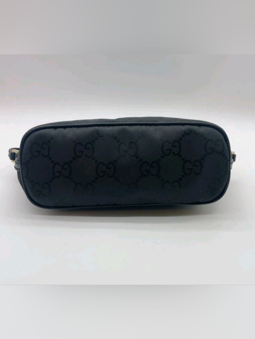 Gucci Black GG Monogram Shoulder Bag - Picture 5 of 16